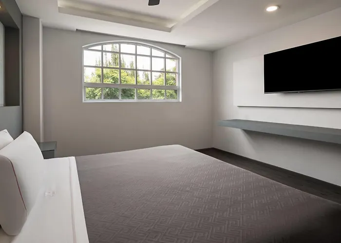 Hotel Mx Congreso Cdmx, Trademark Collection By Wyndham 4*