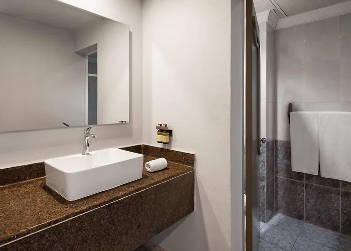 Mx Congreso Cdmx, Trademark Collection By Wyndham 4* Mexico City