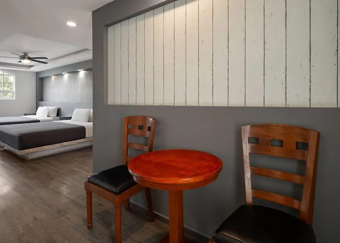 Mx Congreso Cdmx, Trademark Collection By Wyndham Hotel 4*