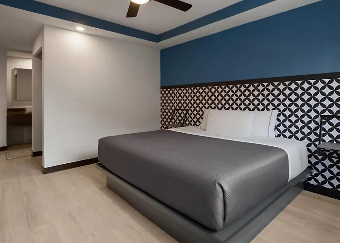 Mx Congreso Cdmx, Trademark Collection By Wyndham 4* Mexico City